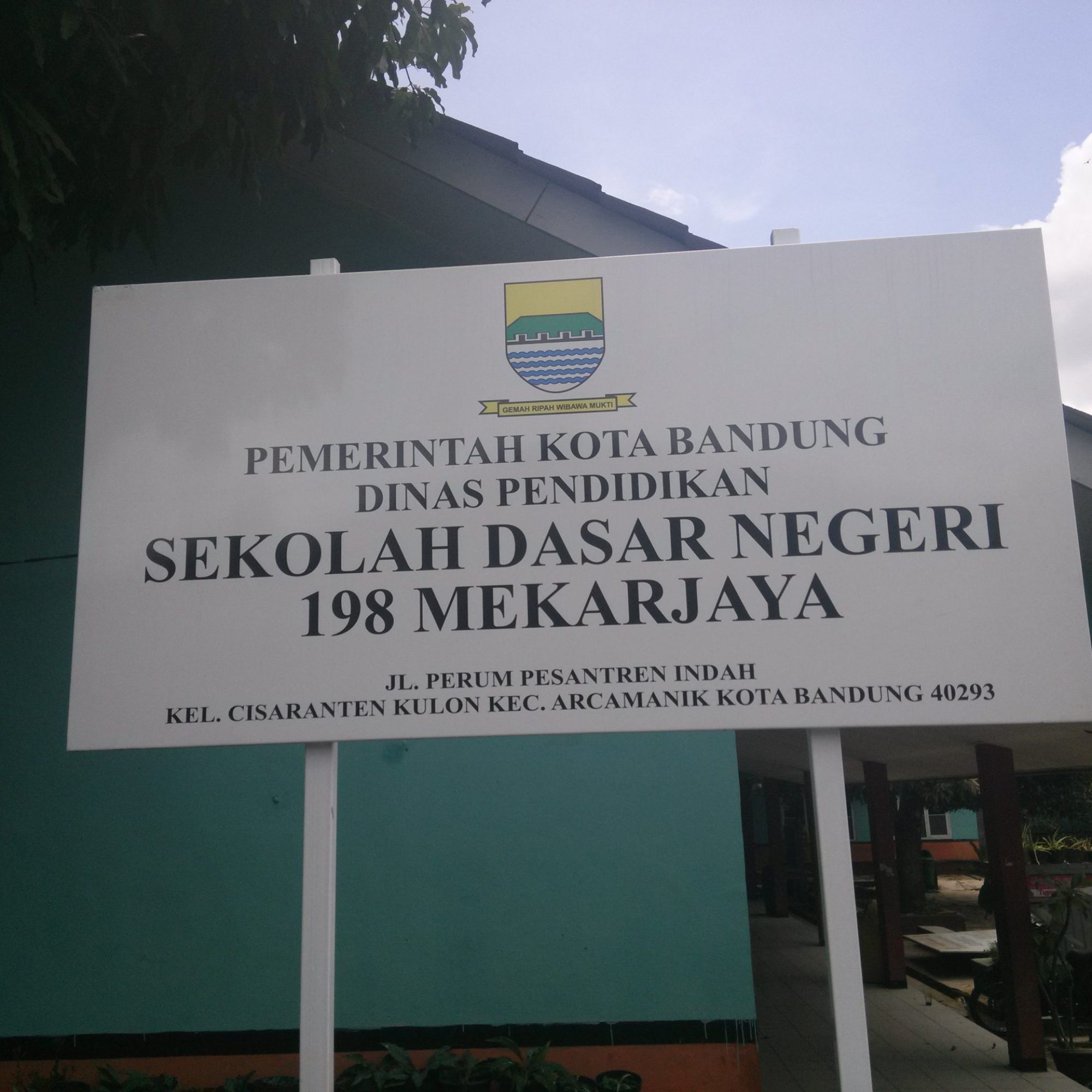 Reformasi Teknologi Dalam Bidang Sistem Informasi Manejemen SD Negeri 198 Mekarjaya Bandung