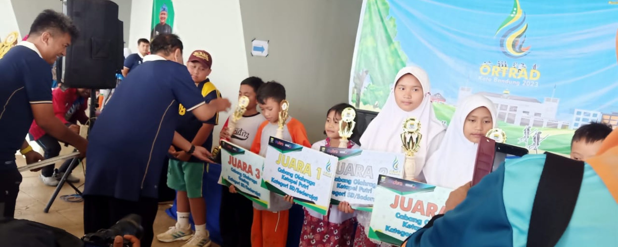 Selamat! SDN 198 Mekarjaya Raih Juara Lomba Cabang Olahraga Ketapel Putri Kategori SD/Sederajat di Kota Bandung