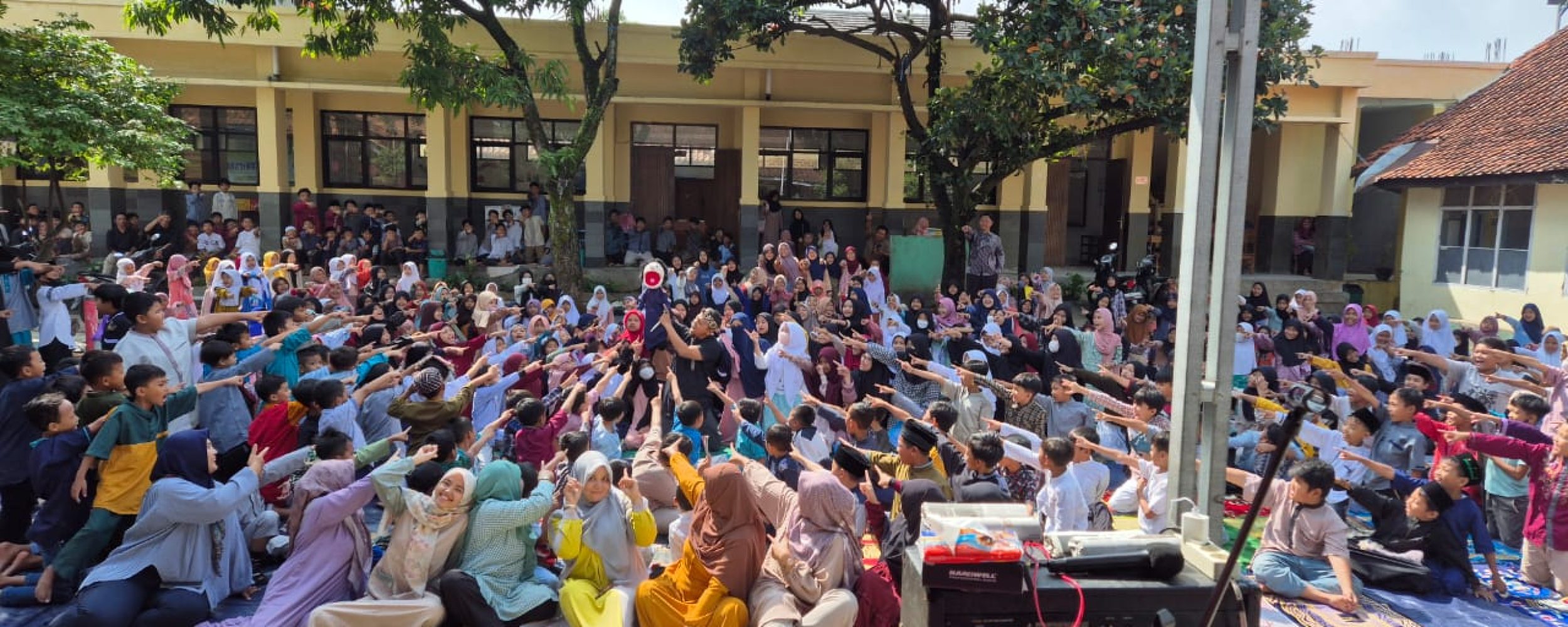 Pesantren Ramadhan 1445 H di SDN 198 Mekarjaya: Menumbuhkan Generasi Qur’ani dan Berakhlak Mulia