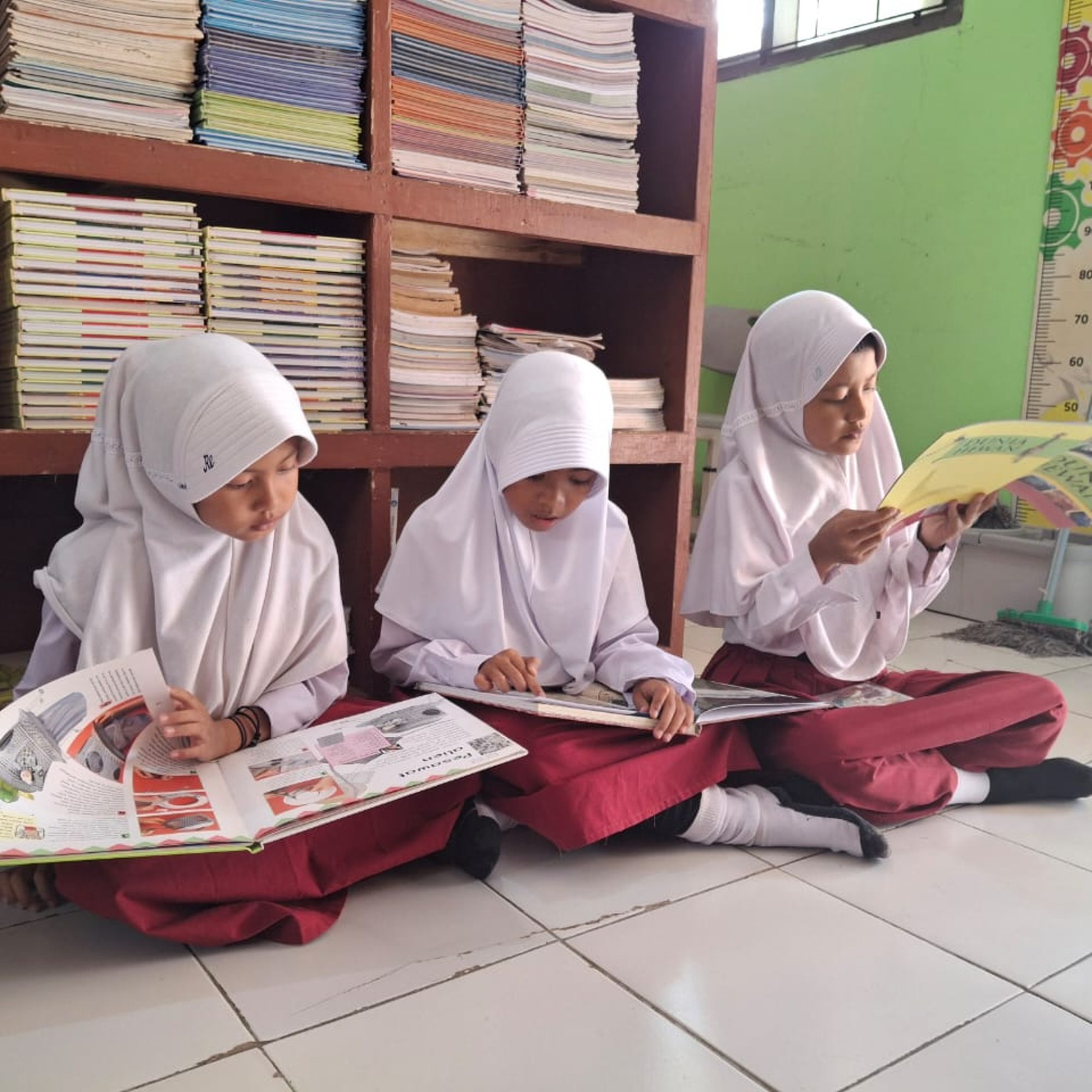 Perpustakaan SDN 198 Mekarjaya, Oase Ilmu Pengetahuan bagi Siswa.