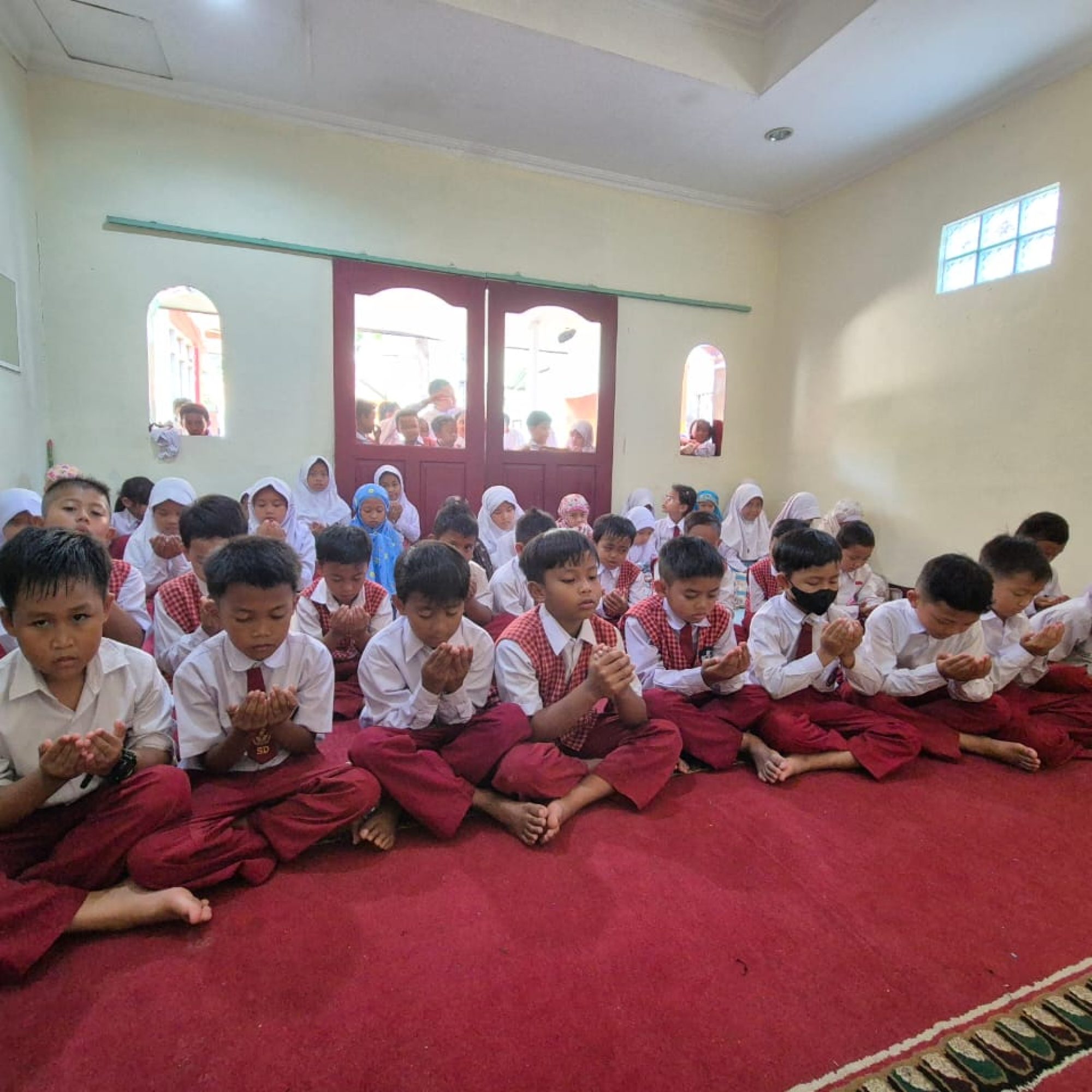 Mushola Al-Ahza SDN 198 Mekarjaya Jadi Pusat Kegiatan Keagamaan Siswa