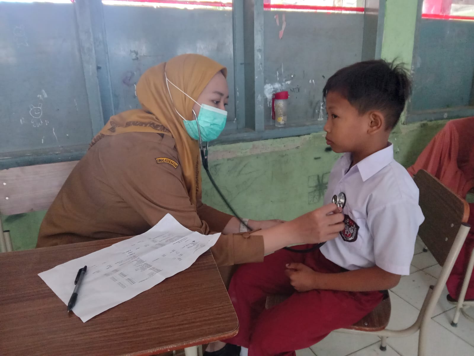 You are currently viewing Pelaksanaan Bulan Imunisasi Anak Sekolah (BIAS) di SD Negeri 198 Mekarjaya Bersama Puskesmas Rusunawa Cisaranten Kulon