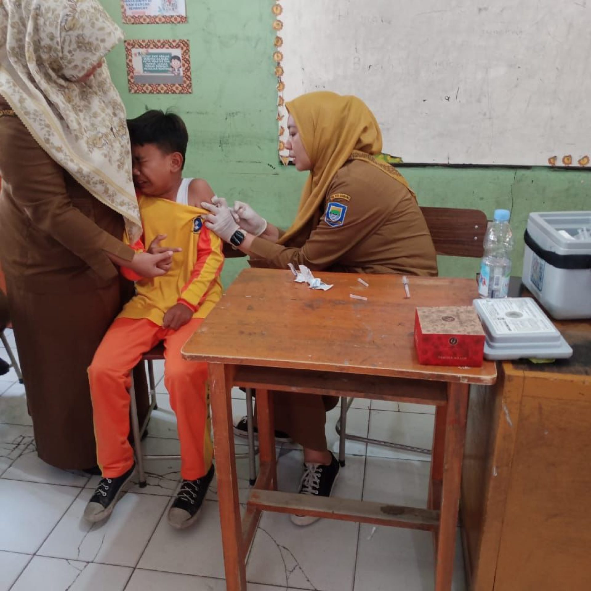 Pelaksanaan Imunisasi di SDN 198 Mekarjaya Kota Bandung