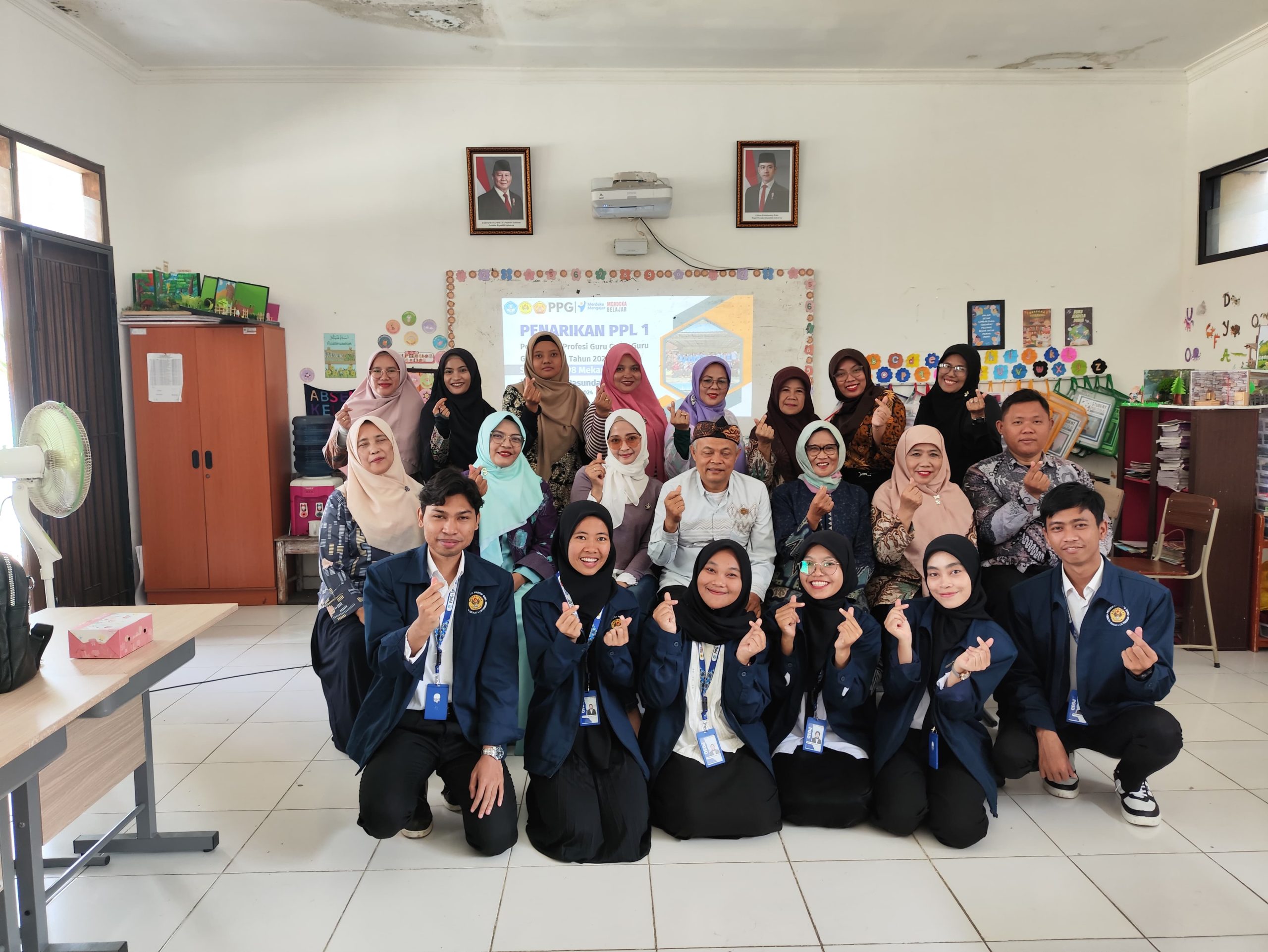 You are currently viewing Penarikan dan Pelepasan Mahasiswa PPL – PPG Tahap I Gelombang II Tahun 2024 Universitas Pasundan di SDN 198 Mekarjaya Kota Bandung