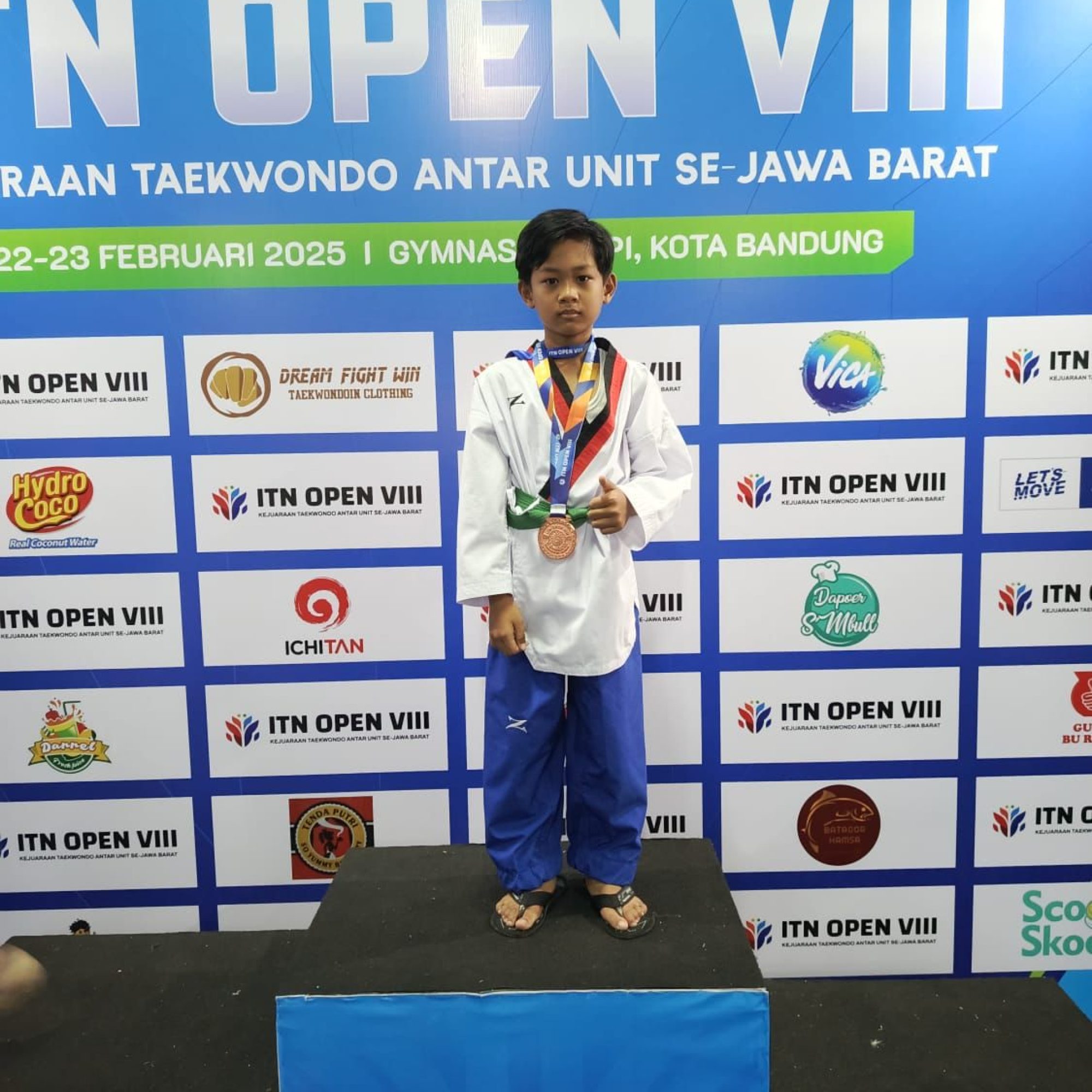 Siswa SDN 198 Mekarjaya Kota Bandung Raih Prestasi Gemilang di Turnamen Taekwondo ITN Open VIII