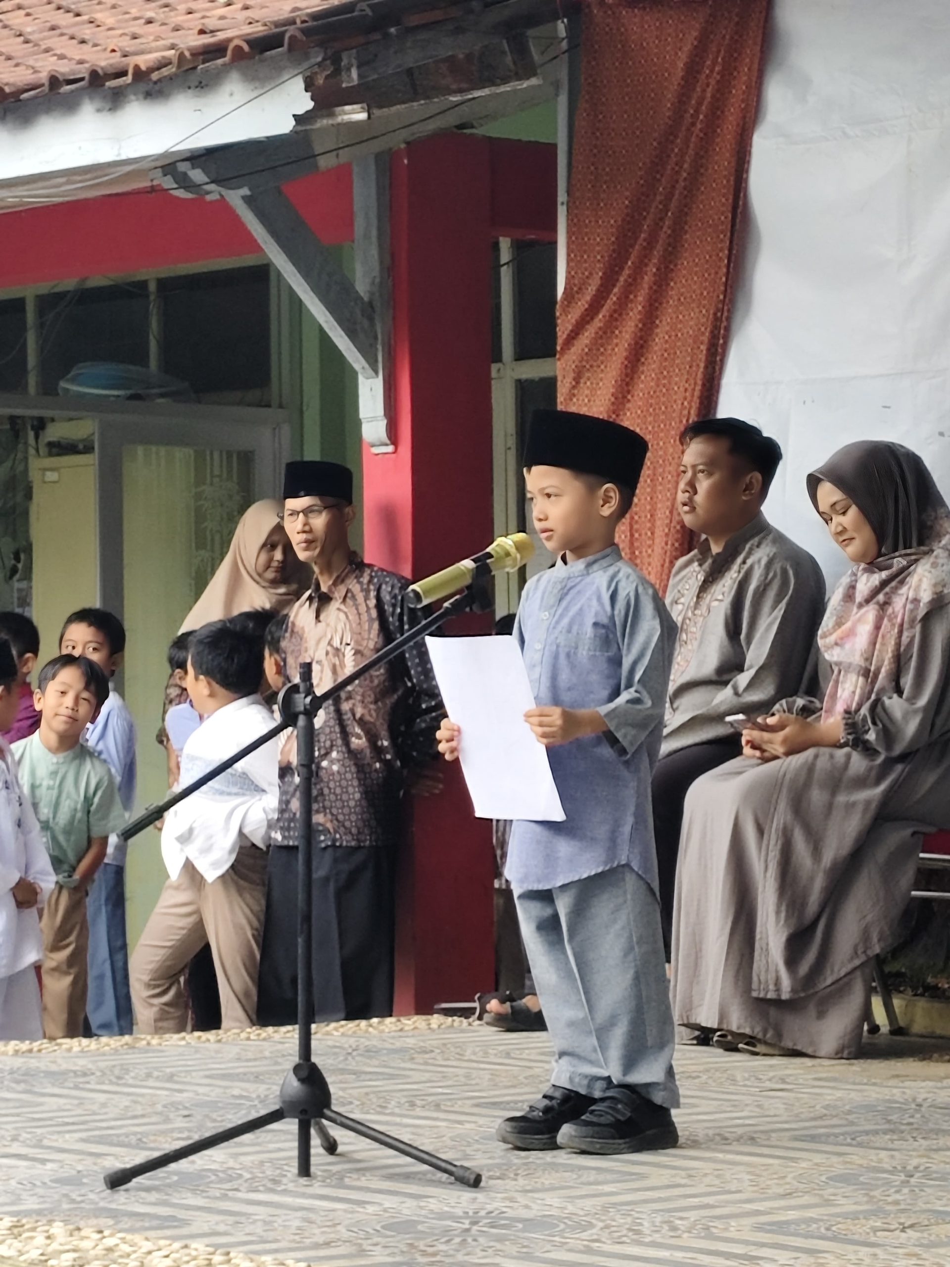 You are currently viewing Pelaksanaan Isra’ Mi’raj di SD Negeri 198 Mekarjaya Kota Bandung Berlangsung Khidmat