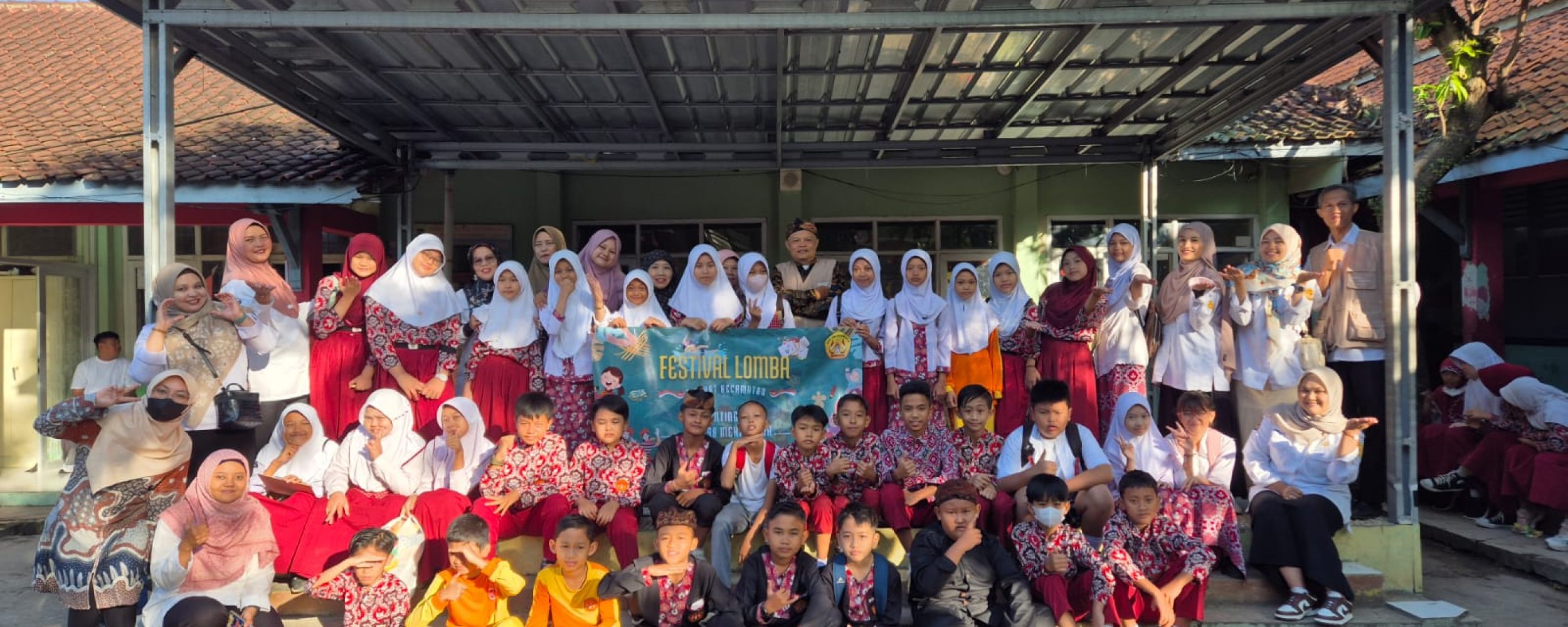 SDN 198 Mekarjaya Kota Bandung Lepas Kontingen untuk Lomba Se-Kecamatan Arcamanik
