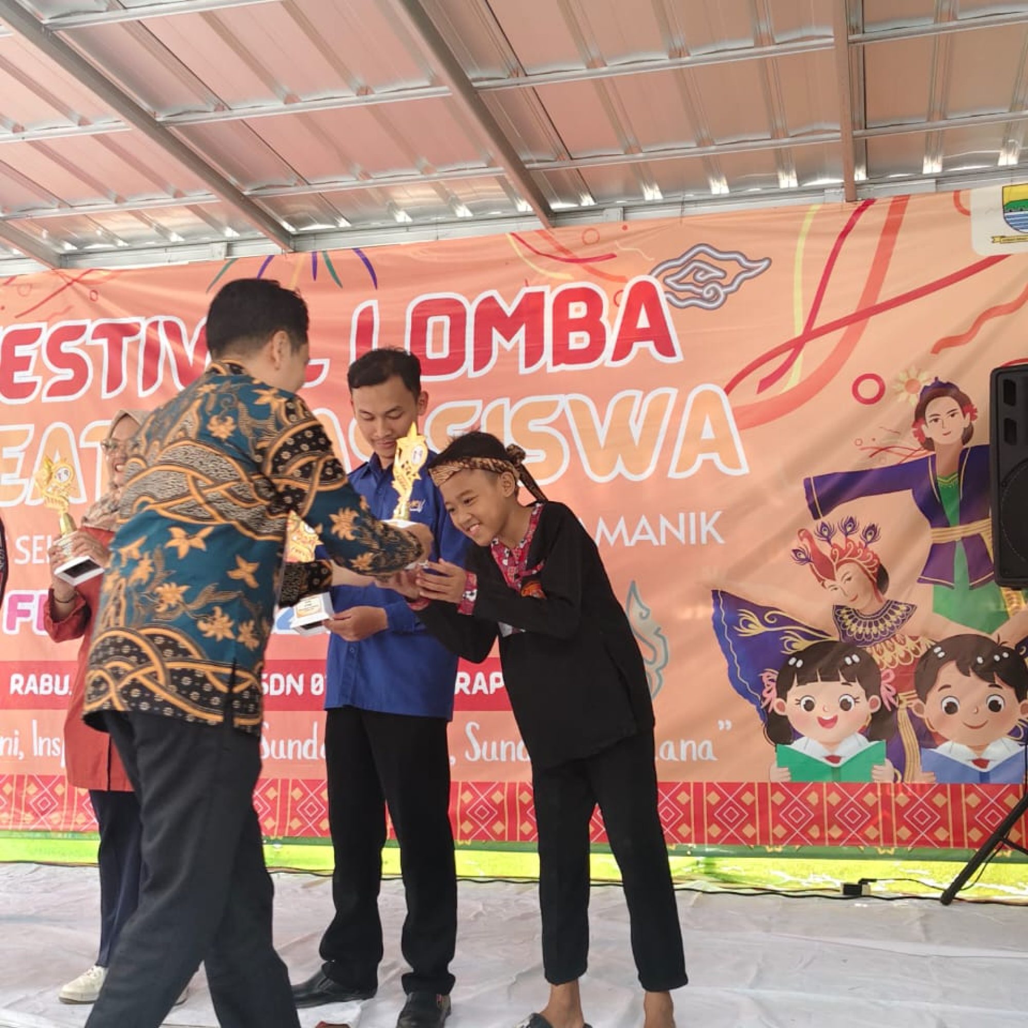 SDN 198 Mekarjaya Pertahankan Gelar Juara di FTBI Tingkat Kecamatan Arcamanik