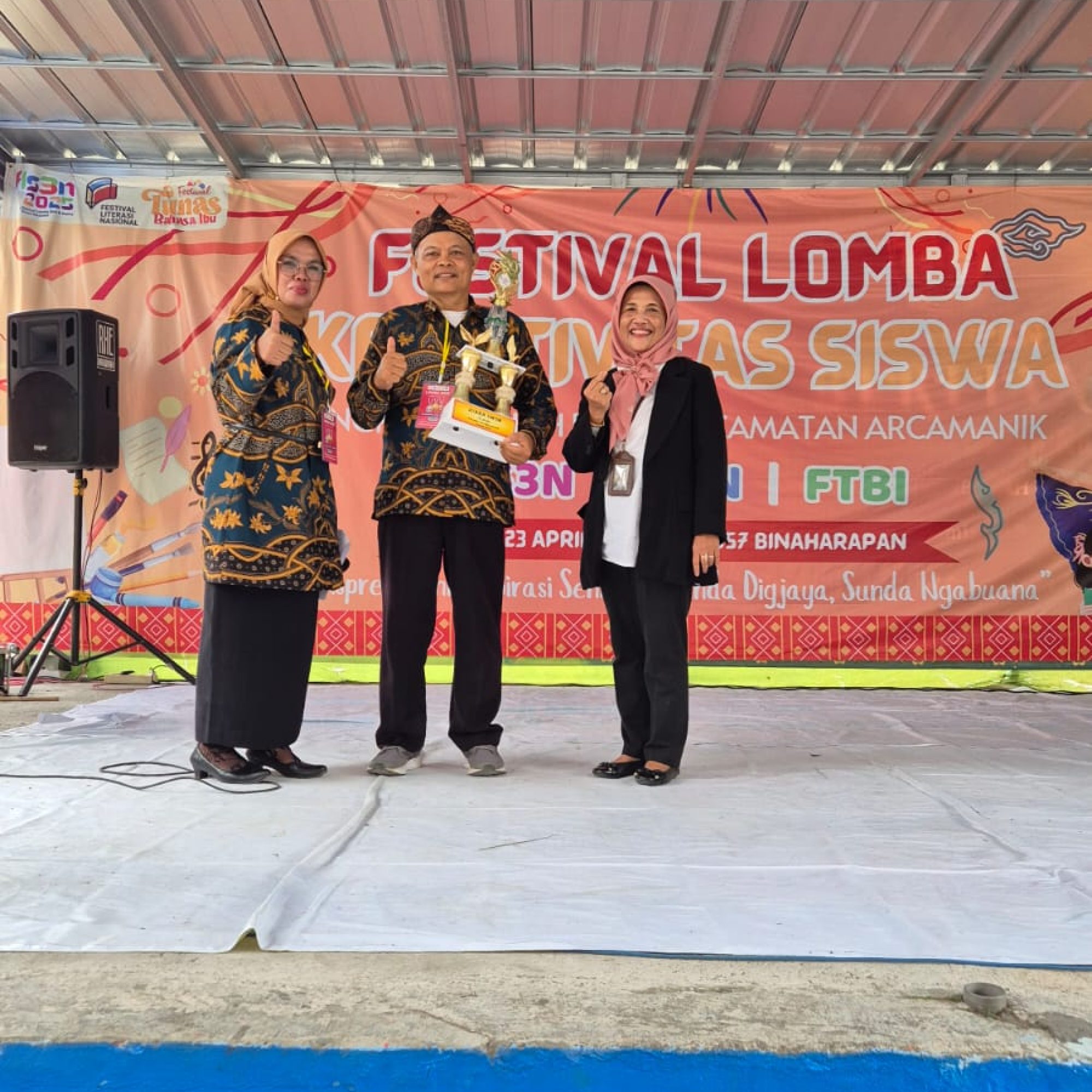 SDN 198 Mekarjaya Sabet Juara Umum FLS2N Tingkat Kecamatan Arcamanik 2025