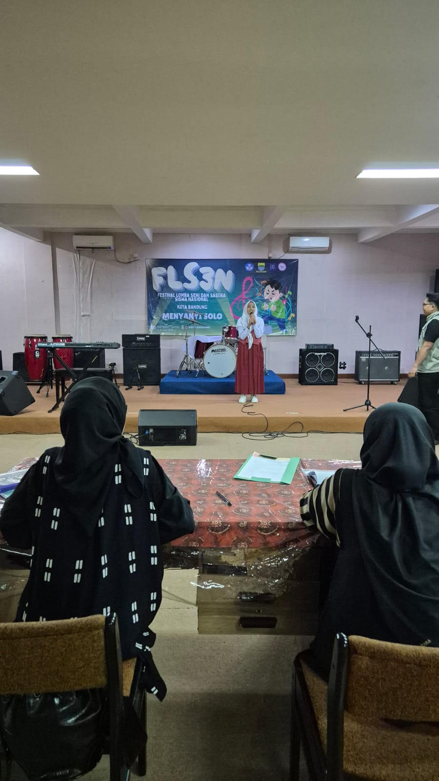 You are currently viewing Mekarjaya Dalam Festival dan Lomba Seni Siswa Nasional (FLS2N) tingkat Kota Bandung