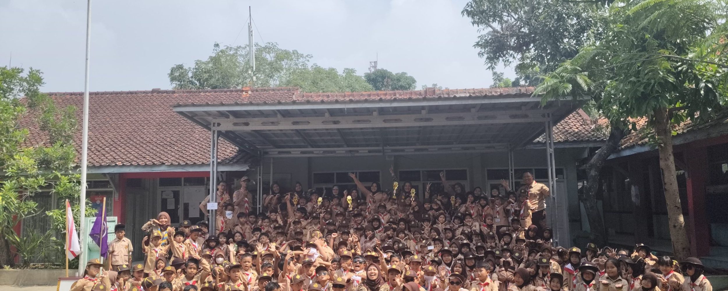 SDN 198 Mekarjaya Gelar Perkemahan Satu Hari Pramuka Siaga Penuh Semangat