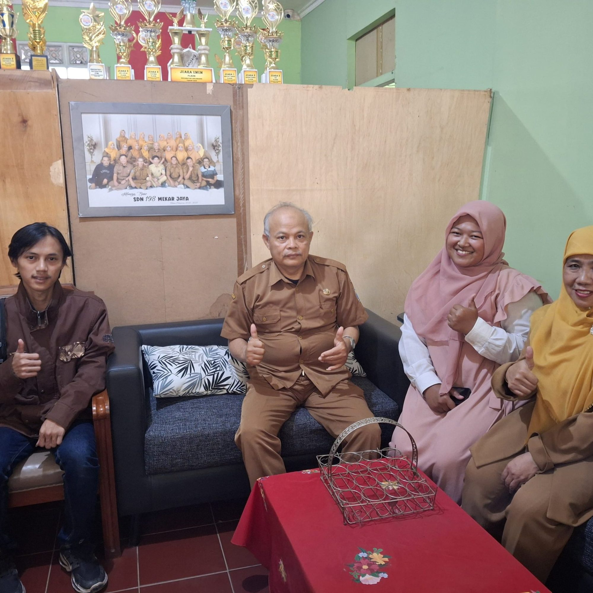Kunjungan Mahasiswa UNINUS
