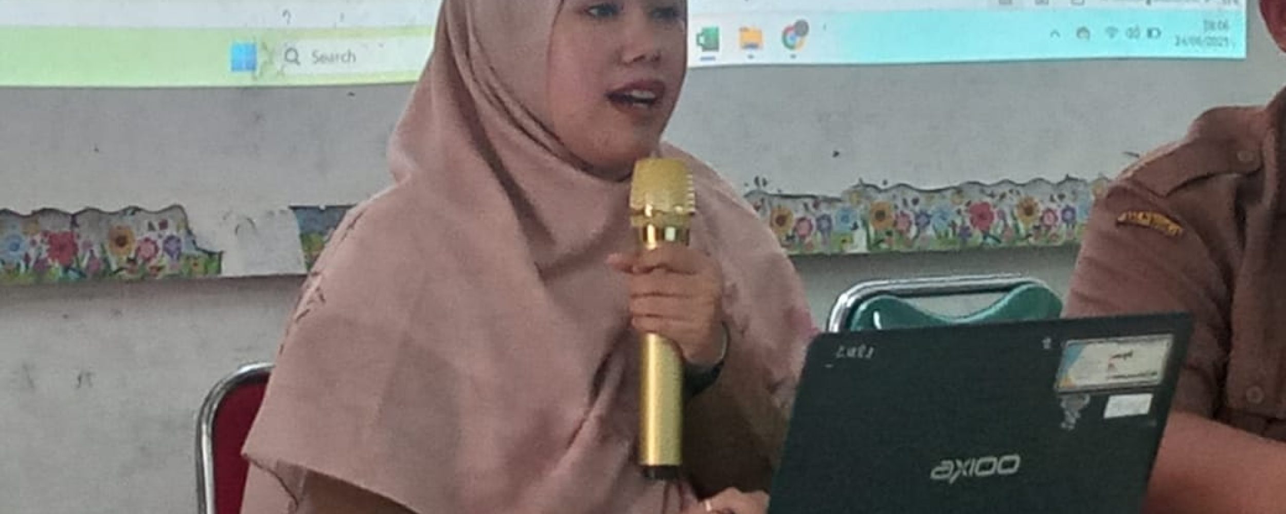 Rapat Penyusunan Angka Kredit (PAK) PNS: Upaya Peningkatan Karier Guru di SDN 198 Mekarjaya