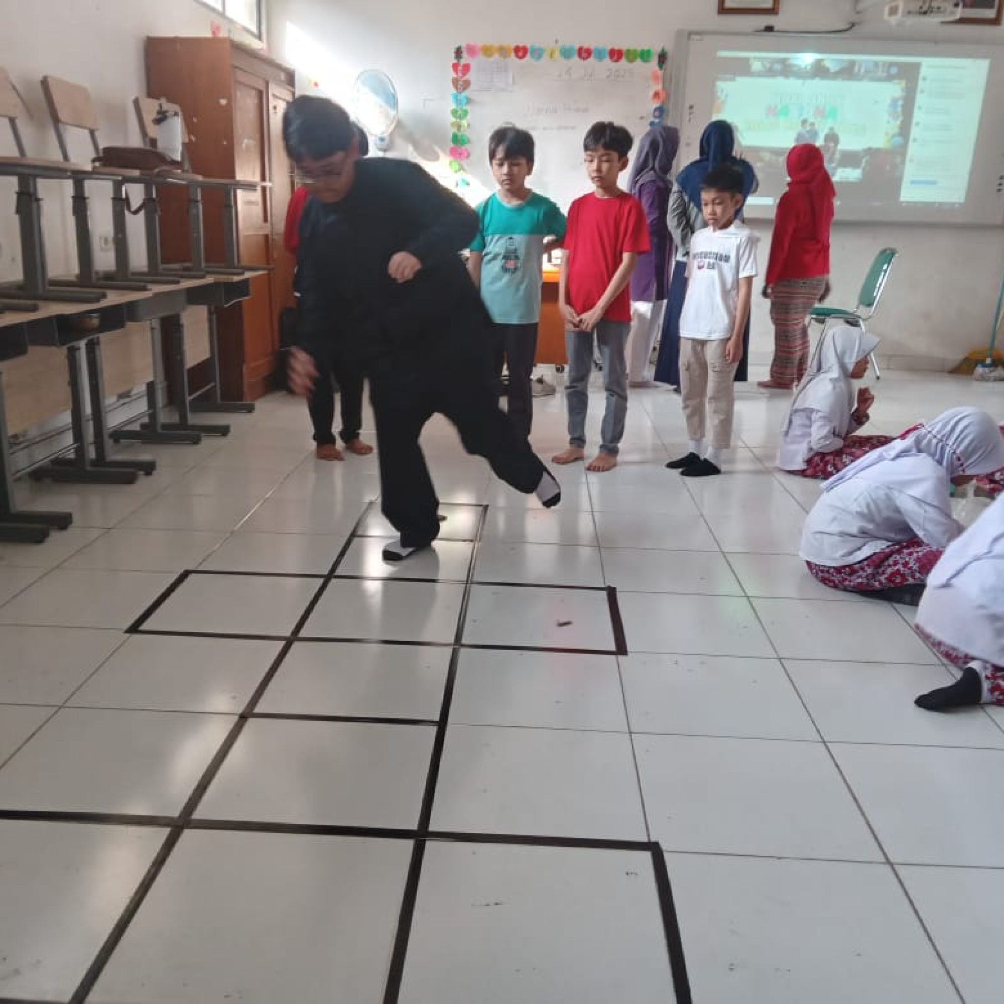 SDN 198 Mekarjaya Turut Merayakan Hari Anak Nasional 2025 di Jawa Barat