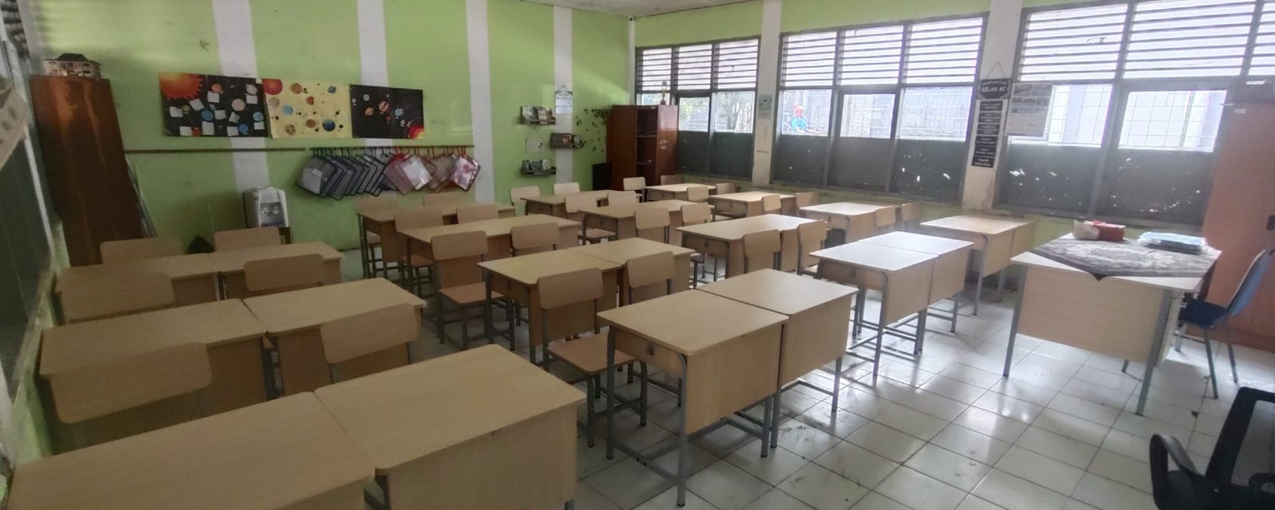 SDN 198 Mekarjaya Terima Bantuan Mebeler Baru untuk Tingkatkan Fasilitas Belajar