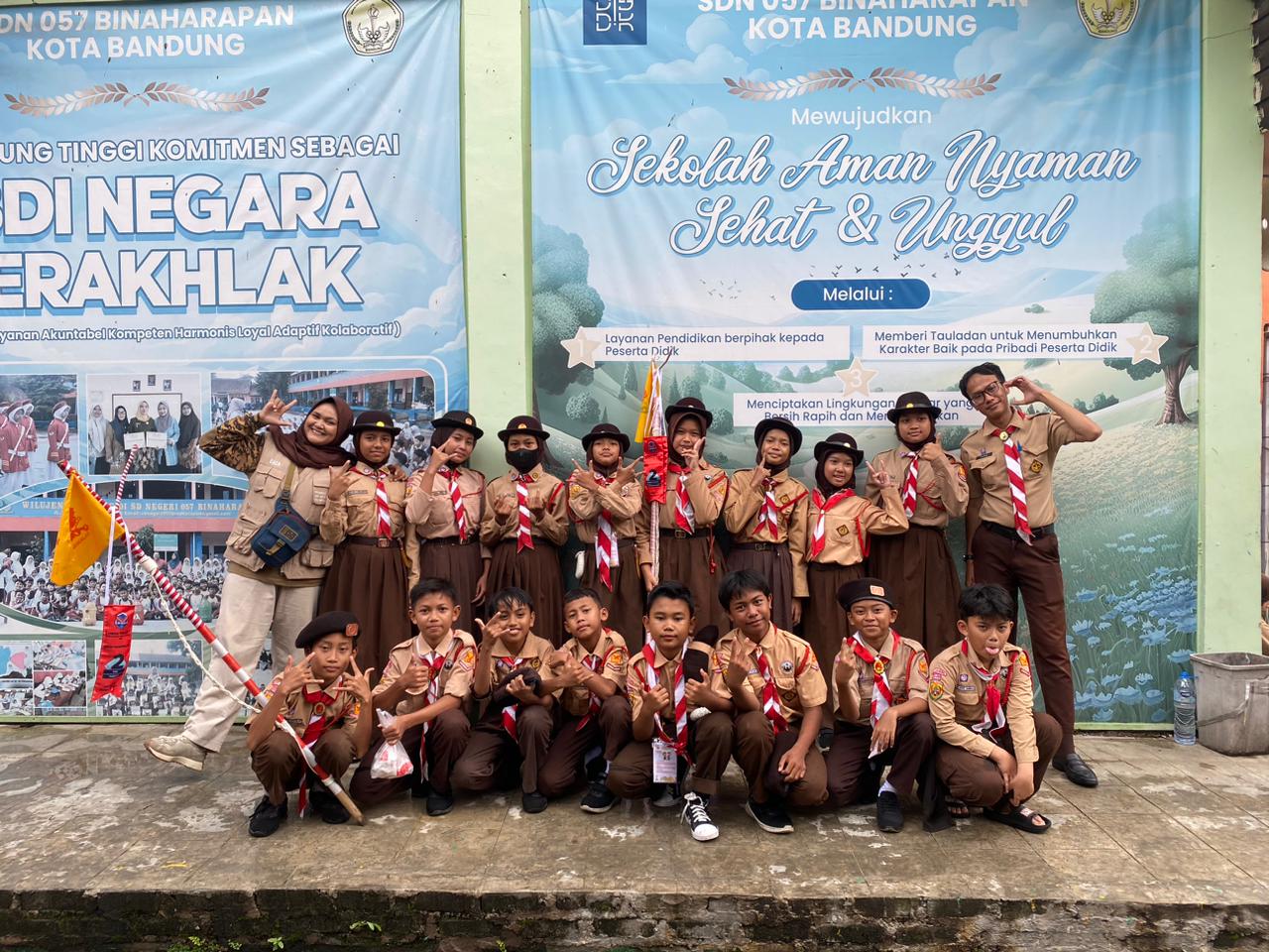 You are currently viewing Pramuka Penggalang SDN 198 Mekarjaya Raih Prestasi Gemilang di Ajang Pramuka Tingkat Kecamatan Arcamanik