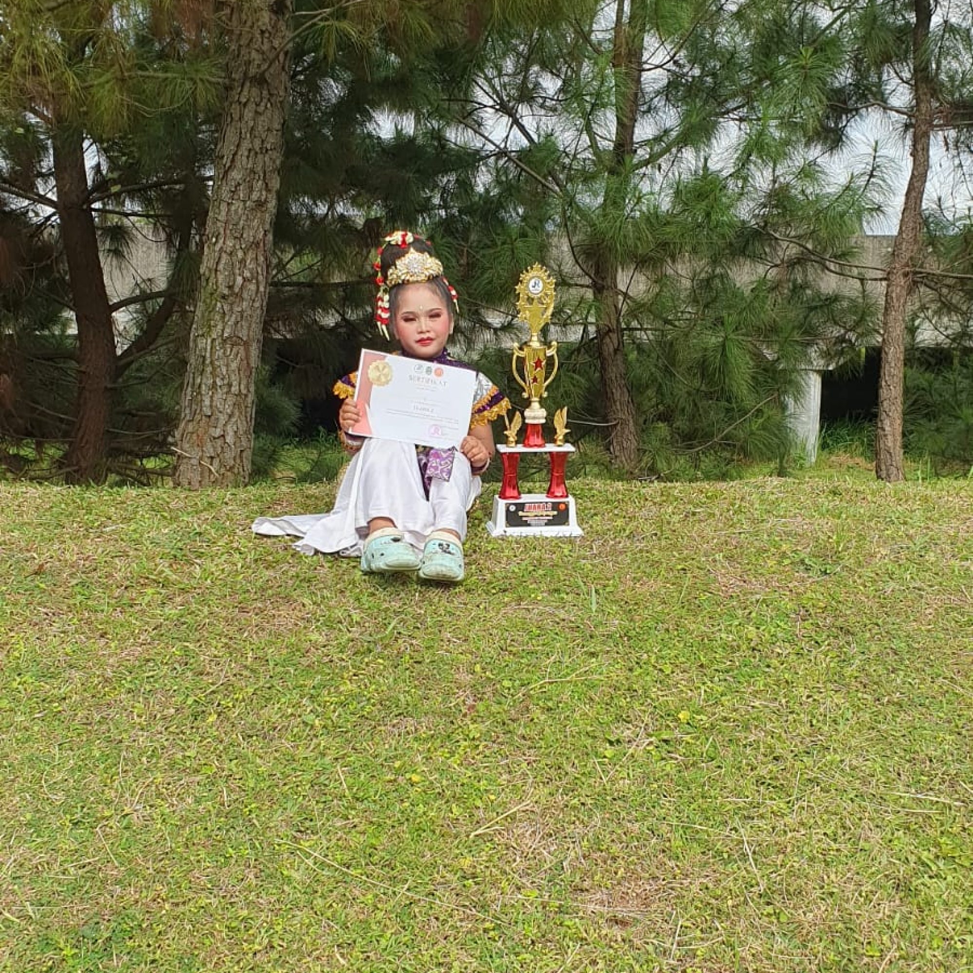 Airin Khairunnisa Raih Juara 2 Pasanggiri Jaipong “Rengkak Ibing Patandang” Tingkat Jawa Barat