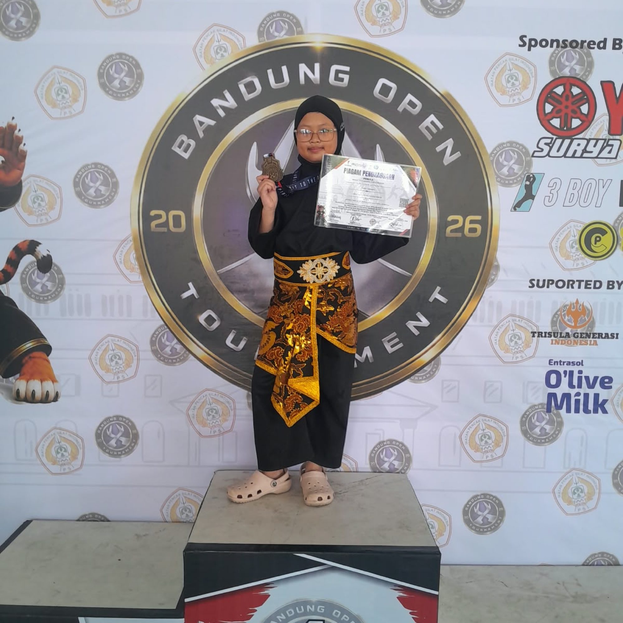 Luar Biasa! Zahra Auliagara, Siswa SDN 198 Mekarjaya Sabet Juara 1 Tingkat Nasional di Bandung Open Tournament IPSI
